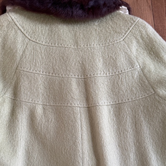 VINTAGE Tailor Made Wool Coat with Fur Collar😊 - Picture 12 of 16